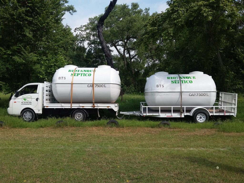 Fosas sépticas prefabricadas en resina poliester y fibra de vidrio Hecho en México